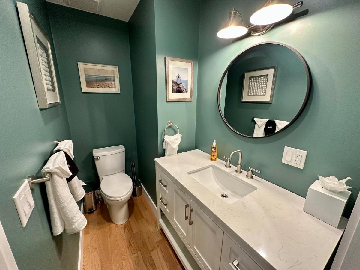 Villa Prime Location! Renovated House! 6 Bed4 Bath Newport Exterior foto