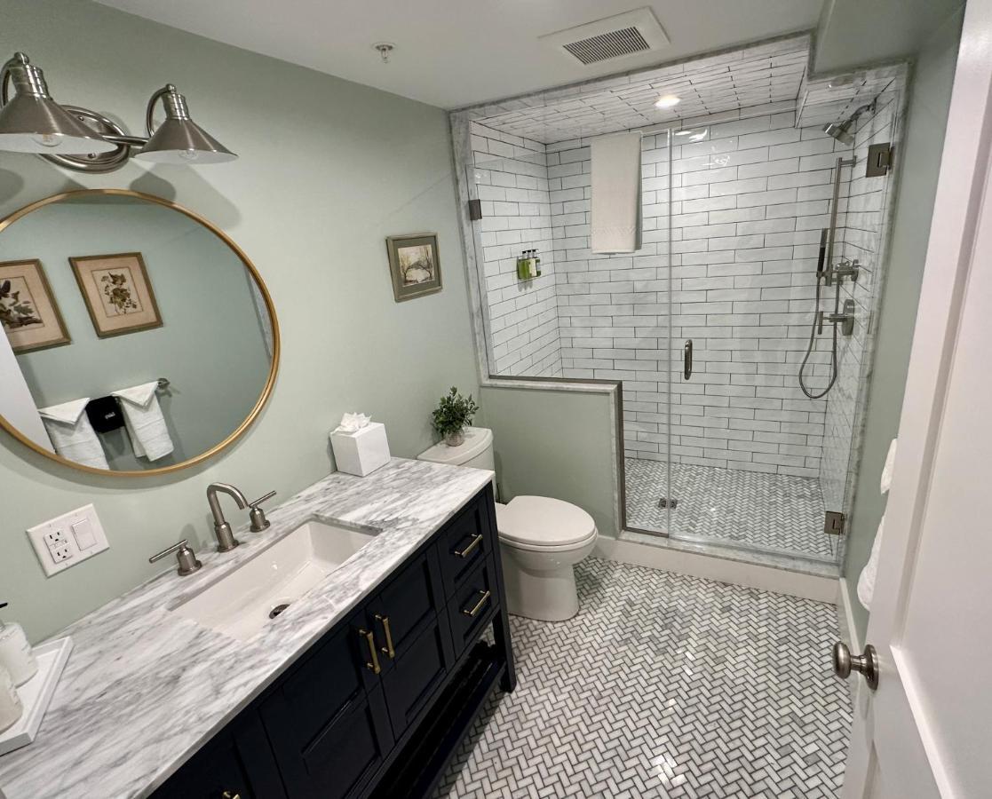 Villa Prime Location! Renovated House! 6 Bed4 Bath Newport Exterior foto
